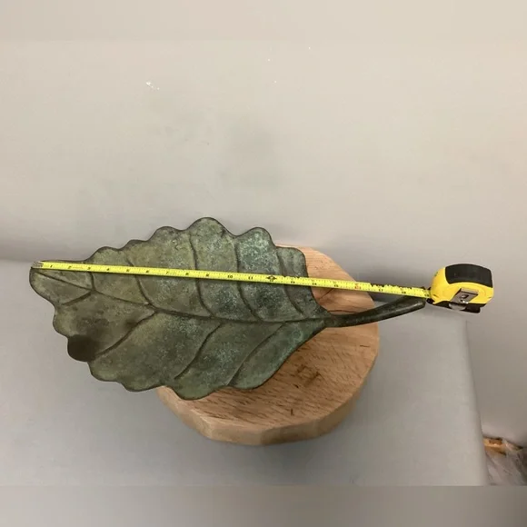 🟢 Vintage Solid Brass, Huge & Loaded With Patina Leaf Center Piece Decor - Rare - Picture 12 of 16